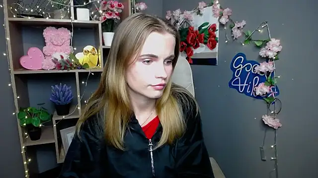 Snapshot of MargaritaKiss chatting on May 30, 6:24 pm MargaritaKiss online show from May 30, 6:24 pm