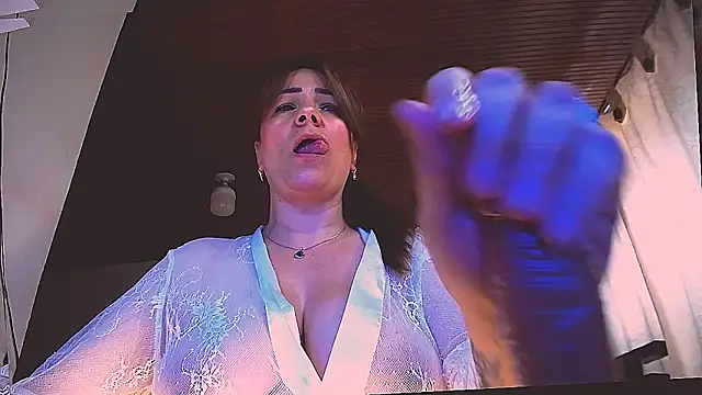 Snapshot of wandarubio chatting on February 27, 9:36 pm wandarubio online show from February 27, 9:36 pm