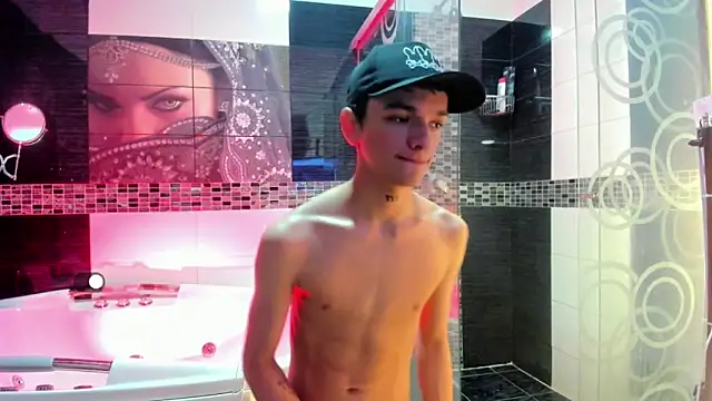 Snapshot of SexyJuliii21 chatting on October 15, 12:20 am SexyJuliii21 online show from October 15, 12:20 am
