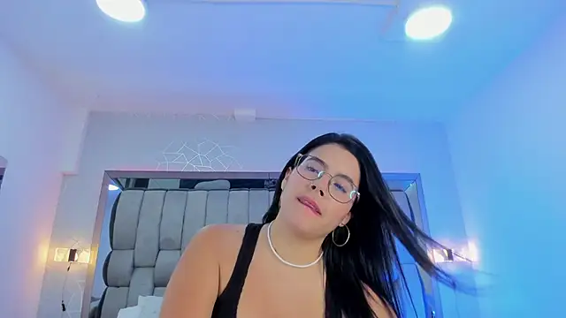 Snapshot of HailyBairen chatting on February 25, 7:49 pm HailyBairen online show from February 25, 7:49 pm
