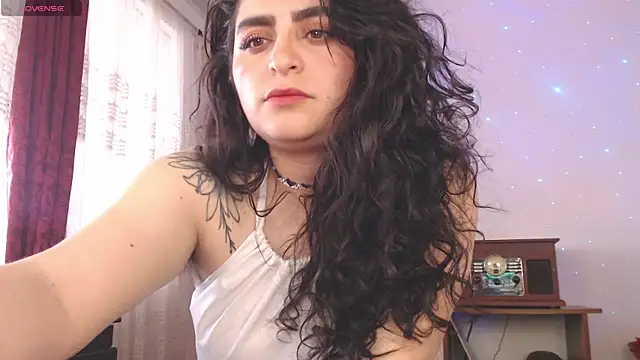 Snapshot of Marci_owo chatting on September 13, 9:15 pm Marci owo online show from September 13, 9:15 pm