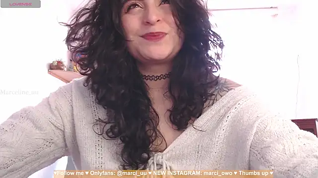 Snapshot of Marci_owo chatting on July 19, 3:53 pm Marci owo online show from July 19, 3:53 pm