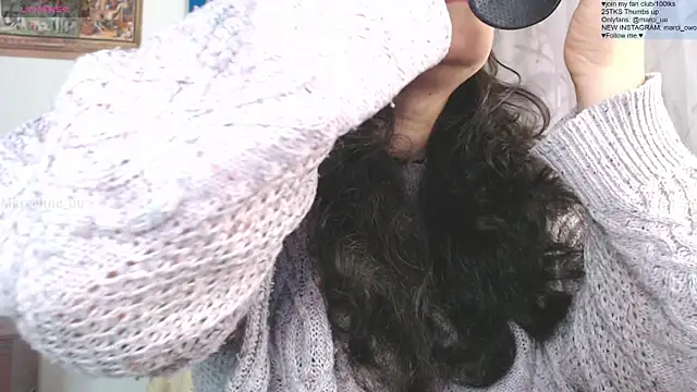Snapshot of Marci_owo chatting on June 14, 12:39 pm Marci owo online show from June 14, 12:39 pm
