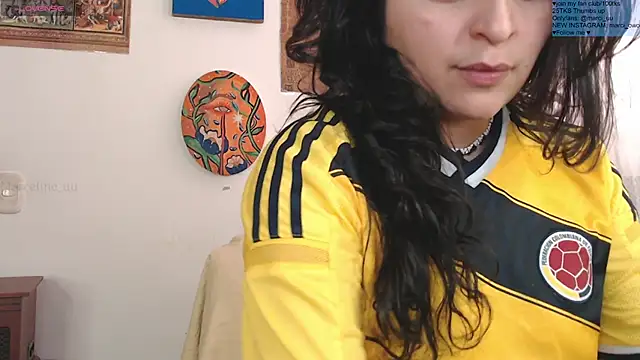 Snapshot of Marci_owo chatting on June 11, 5:21 pm Marci owo online show from June 11, 5:21 pm