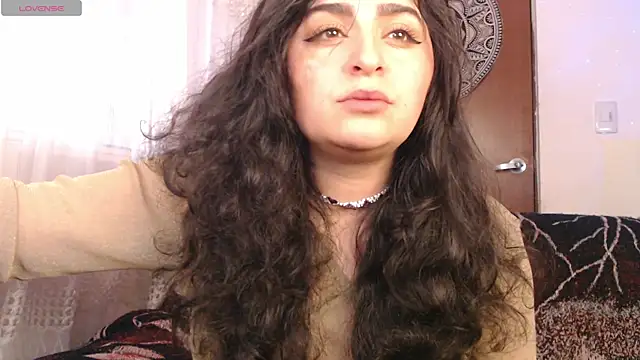 Snapshot of Marci_owo chatting on October 7, 5:14 pm Marci owo online show from October 7, 5:14 pm