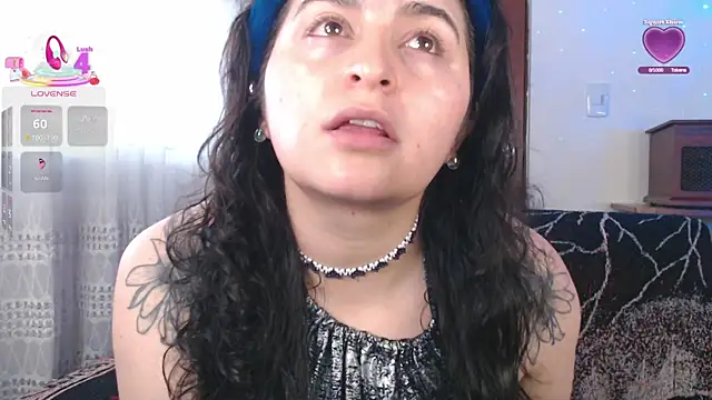 Snapshot of Marci_owo chatting on October 9, 5:13 pm Marci owo online show from October 9, 5:13 pm