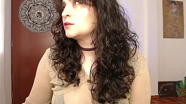 Snapshot of Marci_owo chatting on February 6, 7:29 pm Marci owo online show from February 6, 7:29 pm