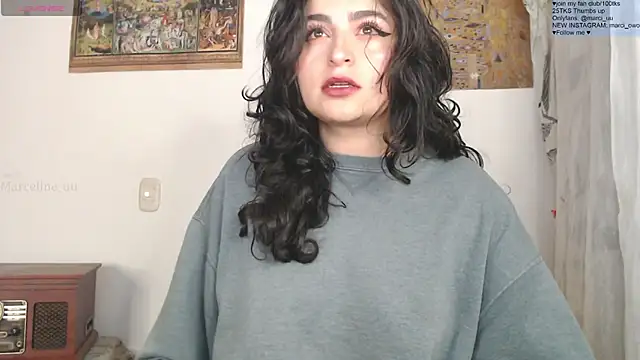Snapshot of Marci_owo chatting on June 17, 7:19 am Marci owo online show from June 17, 7:19 am