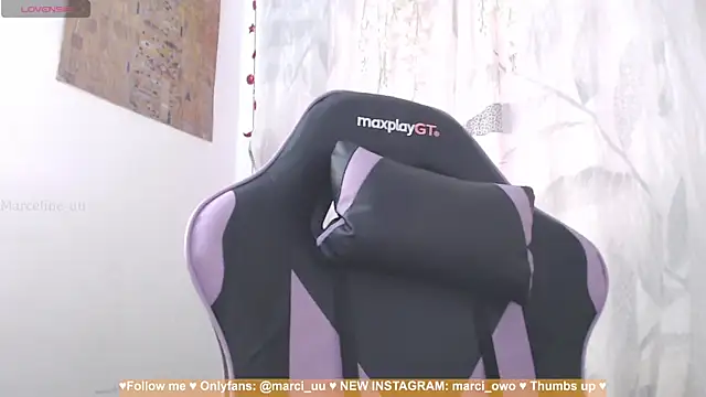 Snapshot of Marci_owo chatting on July 22, 12:40 pm Marci owo online show from July 22, 12:40 pm