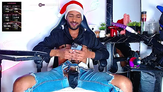 Snapshot of the_dog_lian chatting on December 2, 12:51 pm the dog lian online show from December 2, 12:51 pm