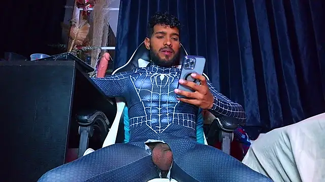 the dog lian online show from April 8, 12:45 am