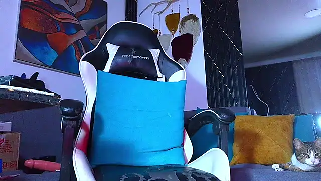 the dog lian online show from April 2, 1:51 pm