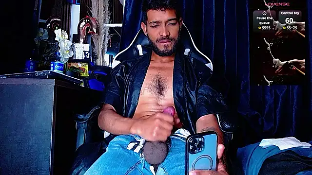 the dog lian online show from January 17, 12:31 pm