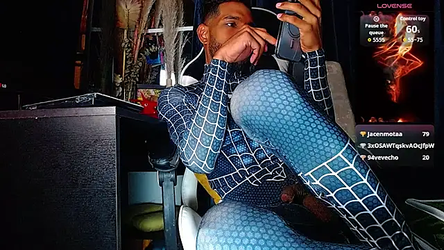 the dog lian online show from February 9, 2:04 pm