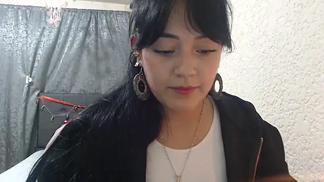 Snapshot of Alisha_99 chatting on March 2, 10:23 pm Alisha 99 online show from March 2, 10:23 pm