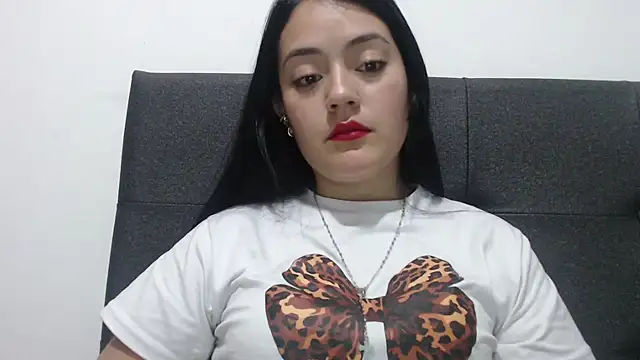 Snapshot of Alisha_99 chatting on October 27, 1:17 am Alisha 99 online show from October 27, 1:17 am