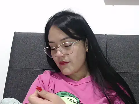 Snapshot of Alisha_99 chatting on September 17, 11:51 pm Alisha 99 online show from September 17, 11:51 pm