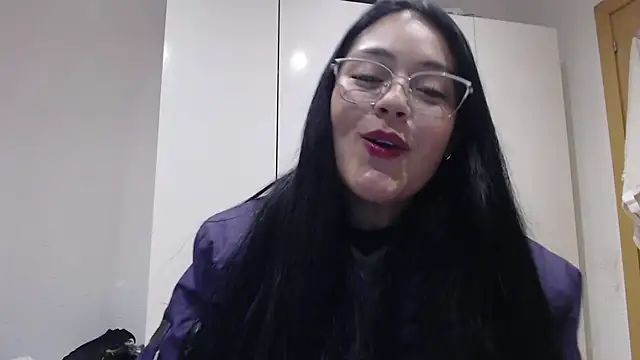 Snapshot of Alisha_99 chatting on November 19, 9:15 pm Alisha 99 online show from November 19, 9:15 pm