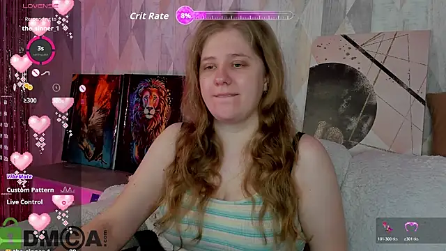 Snapshot of Megan_Violer chatting on November 3, 5:16 pm Megan Violer online show from November 3, 5:16 pm