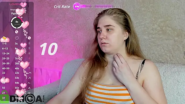 Snapshot of Megan_Violer chatting on November 12, 5:17 pm Megan Violer online show from November 12, 5:17 pm