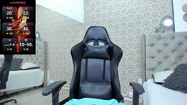 Snapshot of CodyWalkerR chatting on November 13, 5:28 pm CodyWalkerR online show from November 13, 5:28 pm