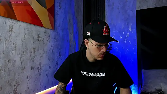 Snapshot of CodyWalkerR chatting on May 29, 5:41 pm CodyWalkerR online show from May 29, 5:41 pm