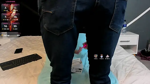 CodyWalkerR online show from February 1, 2:47 am