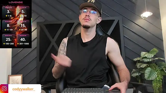 CodyWalkerR online show from February 5, 4:52 am