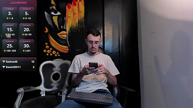 CodyWalkerR online show from September 9, 5:11 pm