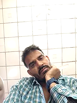 absoluteright online show from December 18, 10:30 am