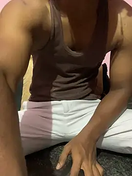 Snapshot of SahilBBC-0 chatting on February 15, 10:44 am SahilBBC-0 online show from February 15, 10:44 am