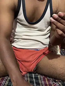 Snapshot of SahilBBC-0 chatting on December 4, 10:40 am SahilBBC-0 online show from December 4, 10:40 am