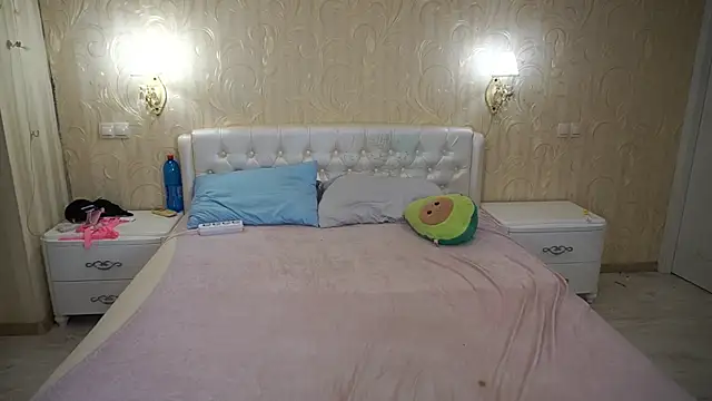 LunaaMayy online show from May 23, 3:44 pm