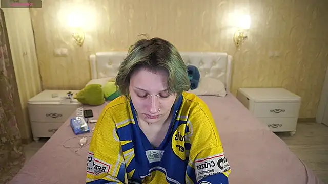 LunaaMayy online show from February 19, 12:18 am