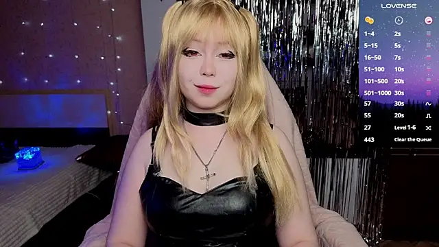 Snapshot of Vanessa_AmiX chatting on October 31, 10:56 am Vanessa AmiX online show from October 31, 10:56 am