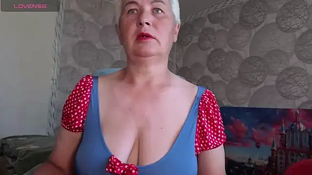 NicoleOlla online show from June 7, 2:06 am
