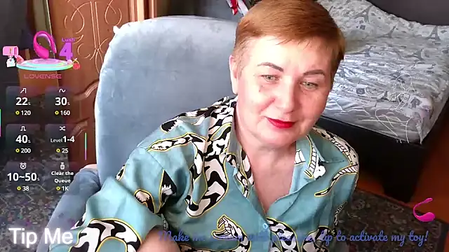 NicoleOlla online show from March 15, 8:04 am