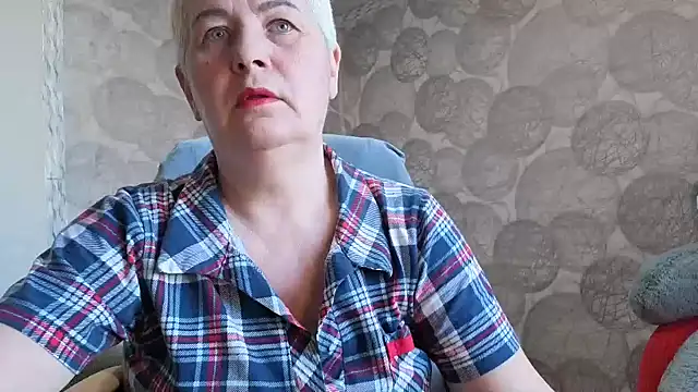 NicoleOlla online show from February 16, 3:05 am