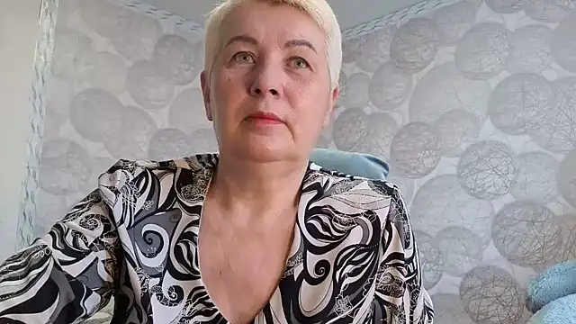 NicoleOlla online show from February 15, 2:45 am