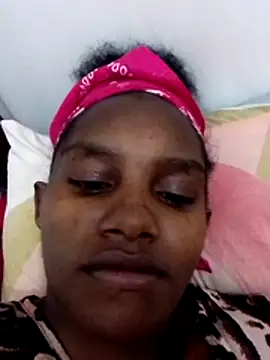 Ebonyyprincess online show from November 30, 9:15 pm