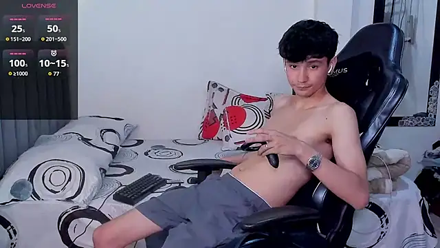 cute diego  online show from October 5, 10:55 pm