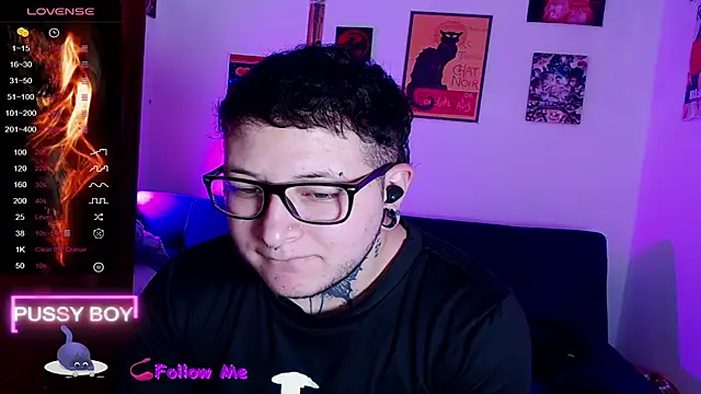 Snapshot of princeFtm chatting on September 30, 9:10 pm princeFtm online show from September 30, 9:10 pm