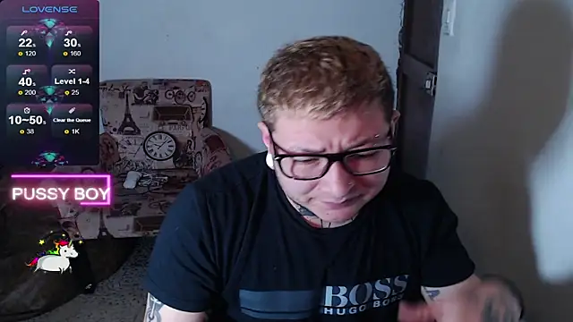 Snapshot of princeFtm chatting on February 28, 6:09 pm princeFtm online show from February 28, 6:09 pm