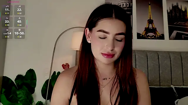 Snapshot of caralella chatting on June 23, 7:56 pm caralella online show from June 23, 7:56 pm