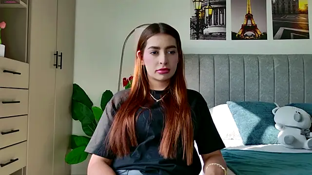 caralella online show from February 11, 9:03 pm