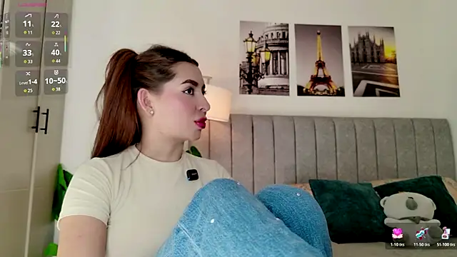 Snapshot of caralella chatting on April 20, 8:43 pm caralella online show from April 20, 8:43 pm