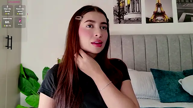 caralella online show from April 6, 8:10 pm