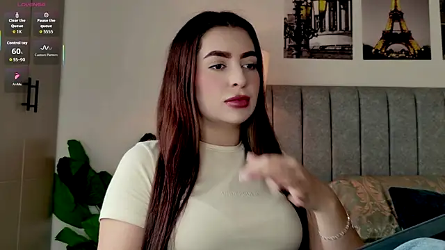 Snapshot of caralella chatting on May 22, 8:18 pm caralella online show from May 22, 8:18 pm