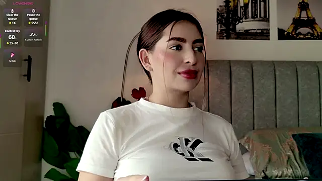 Snapshot of caralella chatting on May 25, 8:29 pm caralella online show from May 25, 8:29 pm