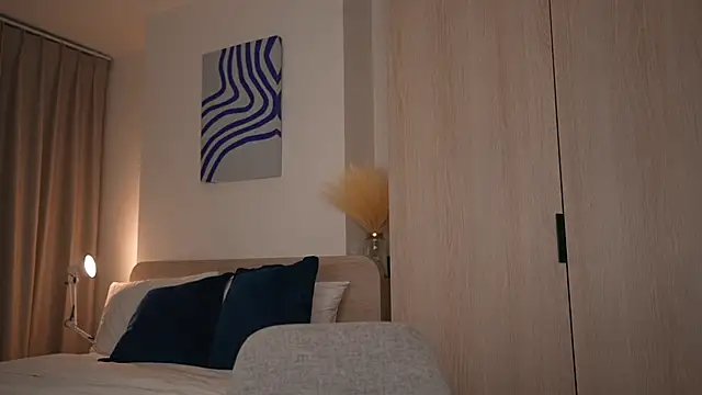 CuteGirlAmy online show from October 24, 1:21 pm